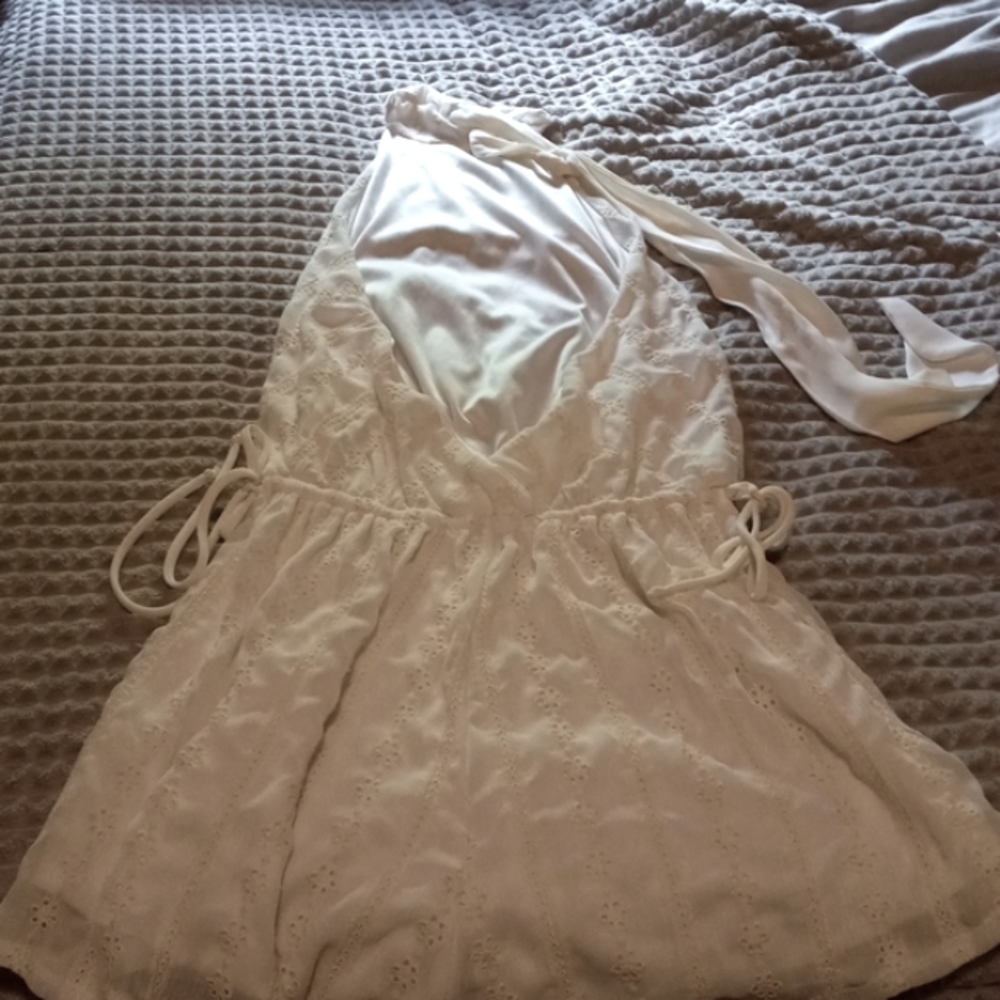 BEAUTIFUL ROMPER - Picture 5 of 12